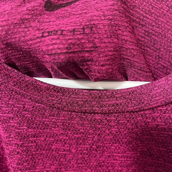 Nike Men's Burgundy Short Sleeve Tee - Picture 3 of 4